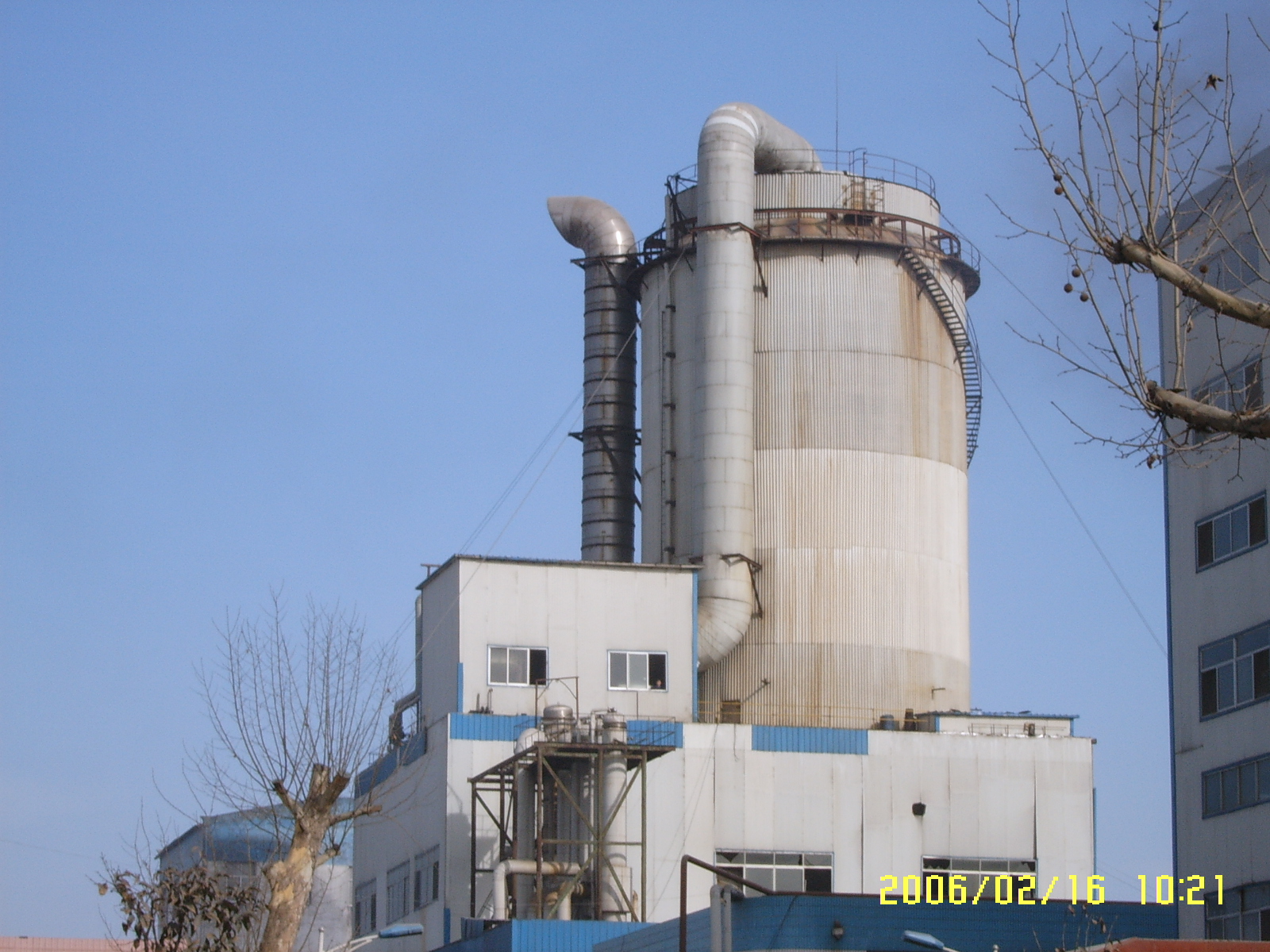 <h3>壓力式噴霧干燥機</h3>